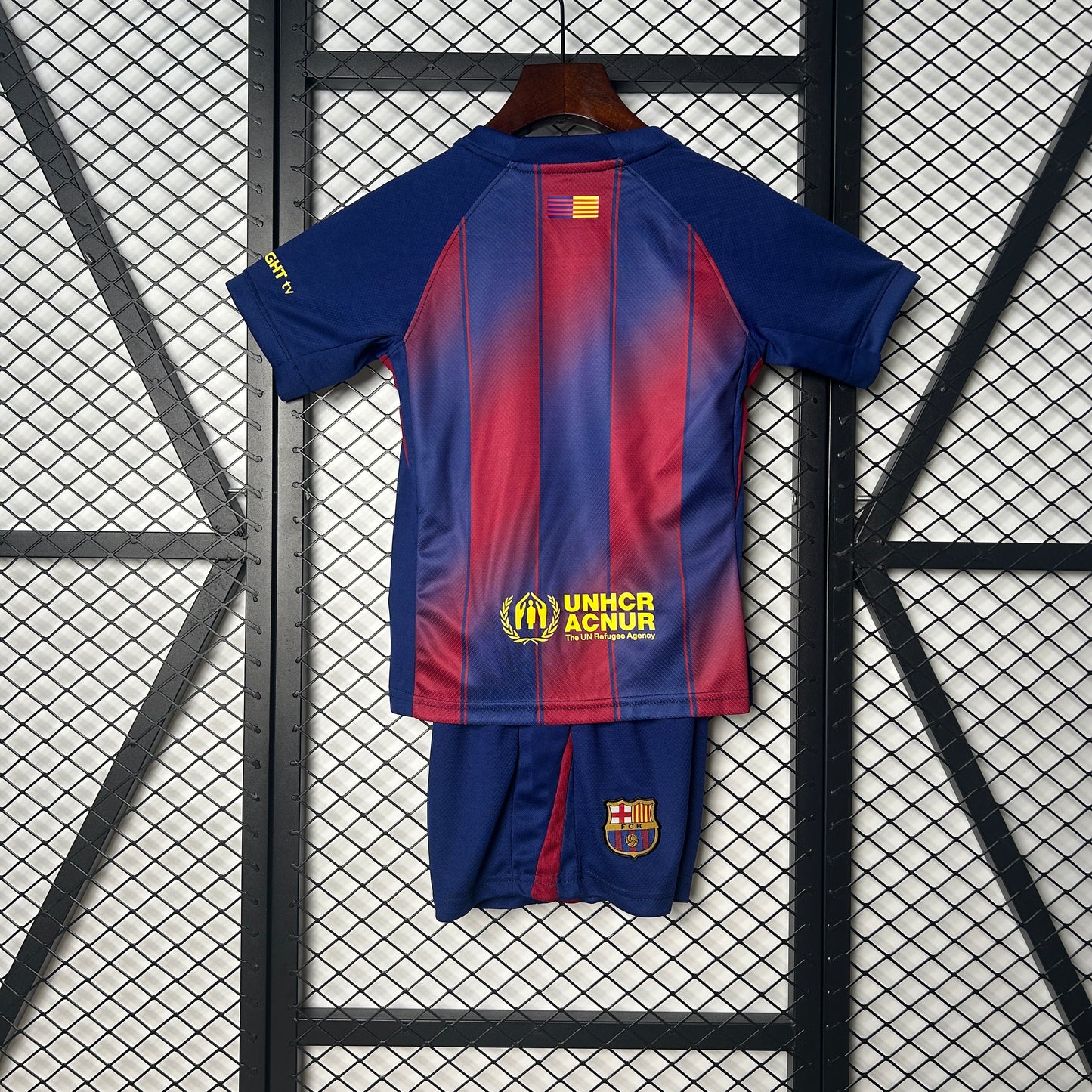 Barcelona home 2025/26 children suits