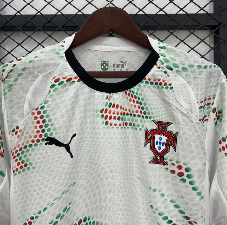 Portugal away 2025