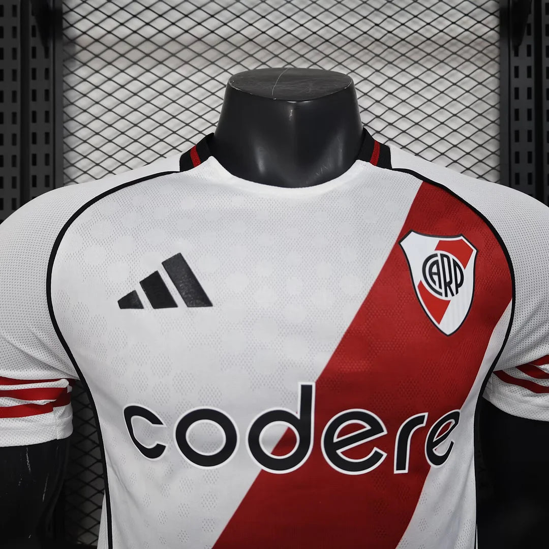 River Plate home 2025/26 player version