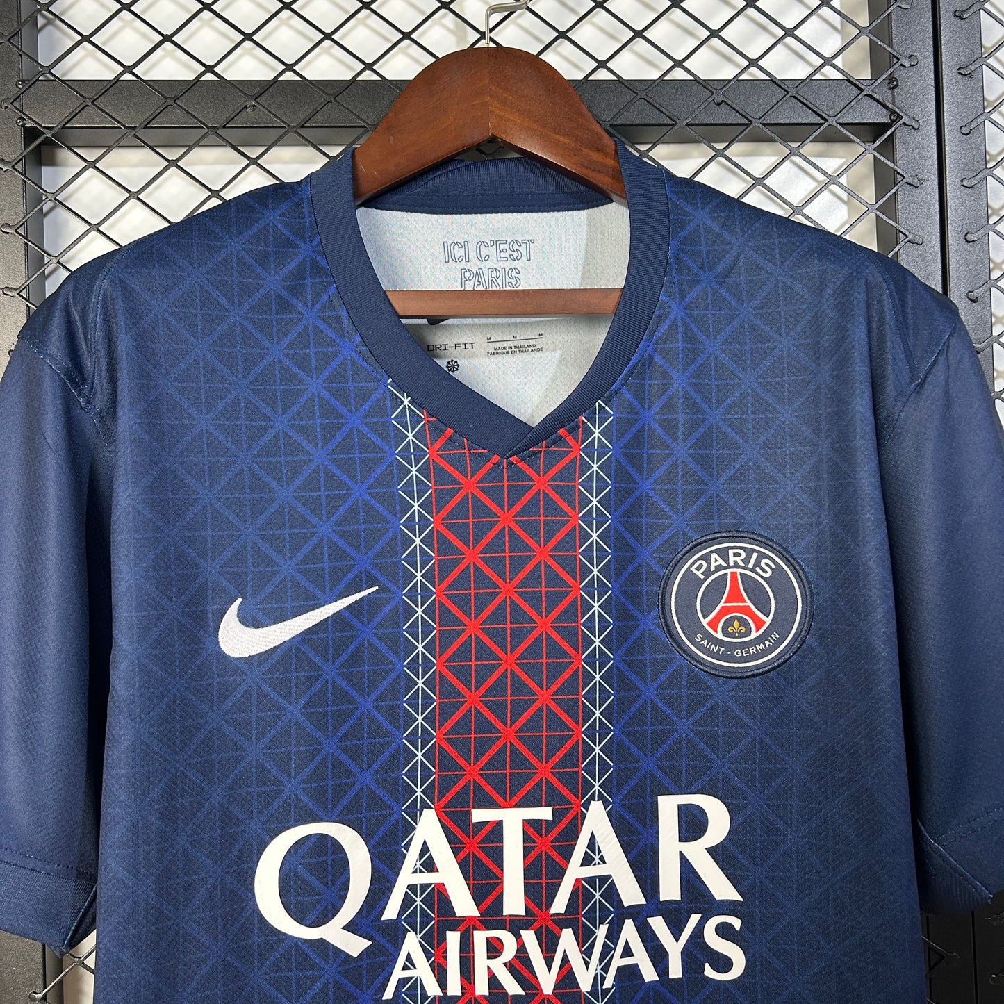 Paris Saint-Germain home 2025/26