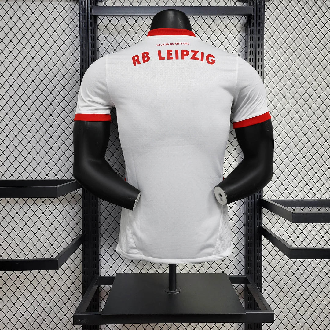 Versión del jugador local del RB Leipzig 2024/25
