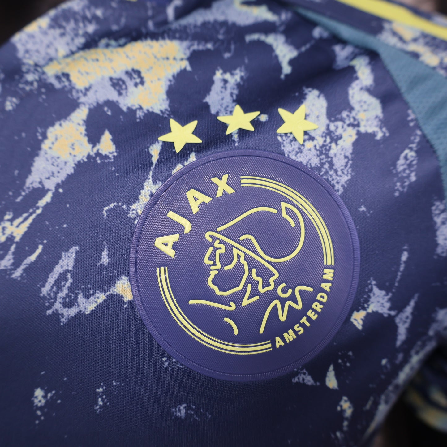Versión del jugador del Ajax visitante 2024/25
