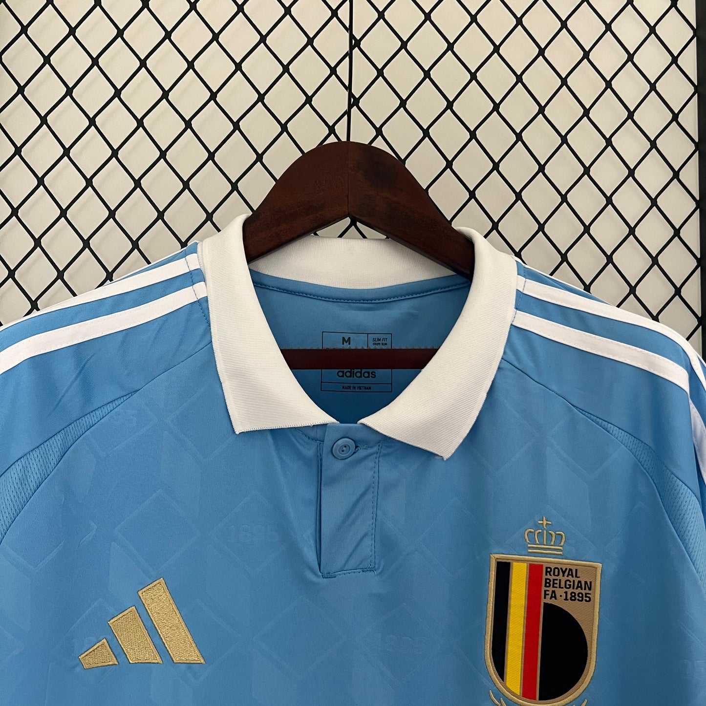 Bélgica fuera de casa 2024