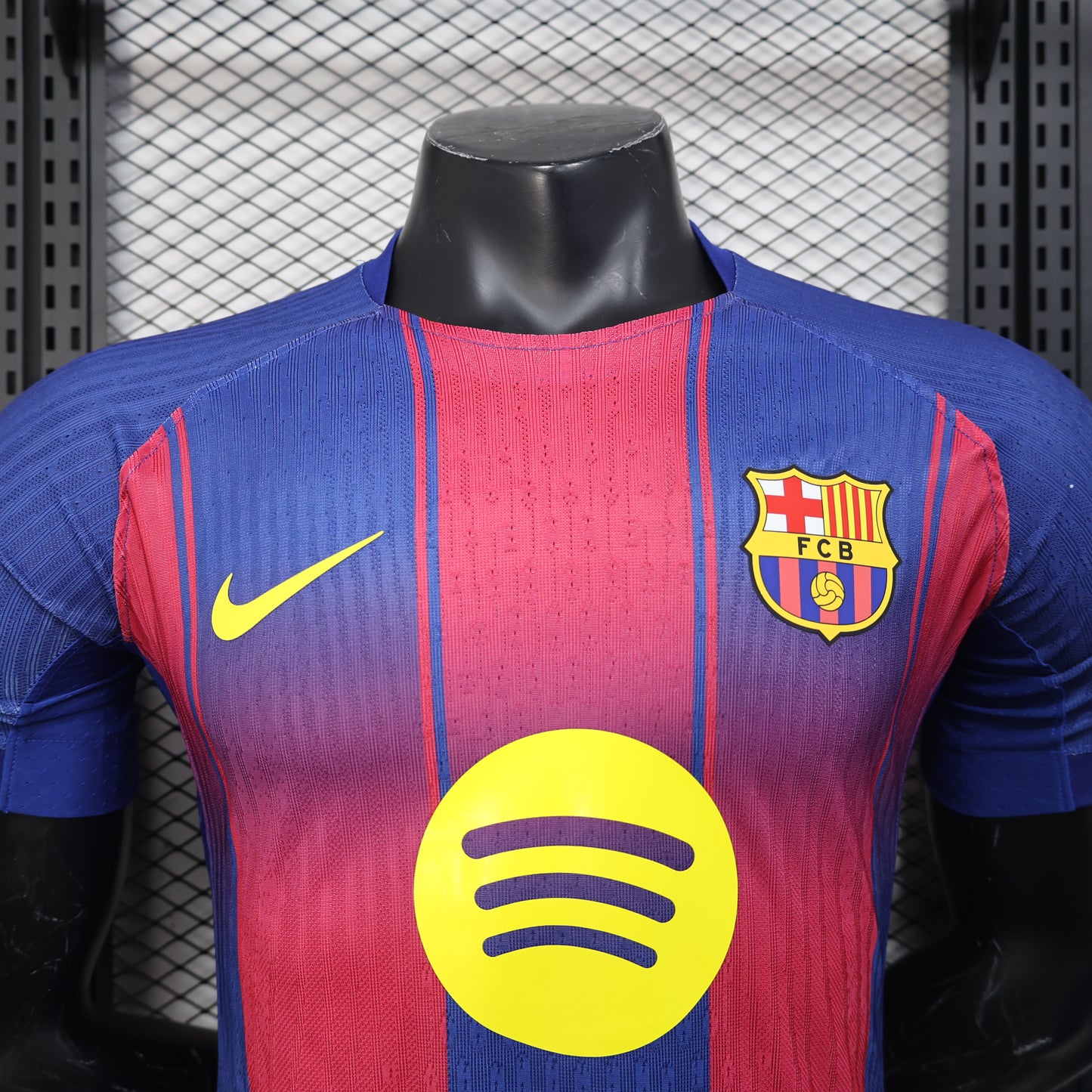Barcelona home 2025/26 player version