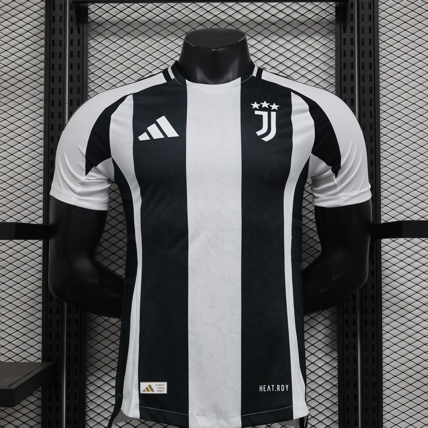 Versión del jugador de la Juventus local 2024/25