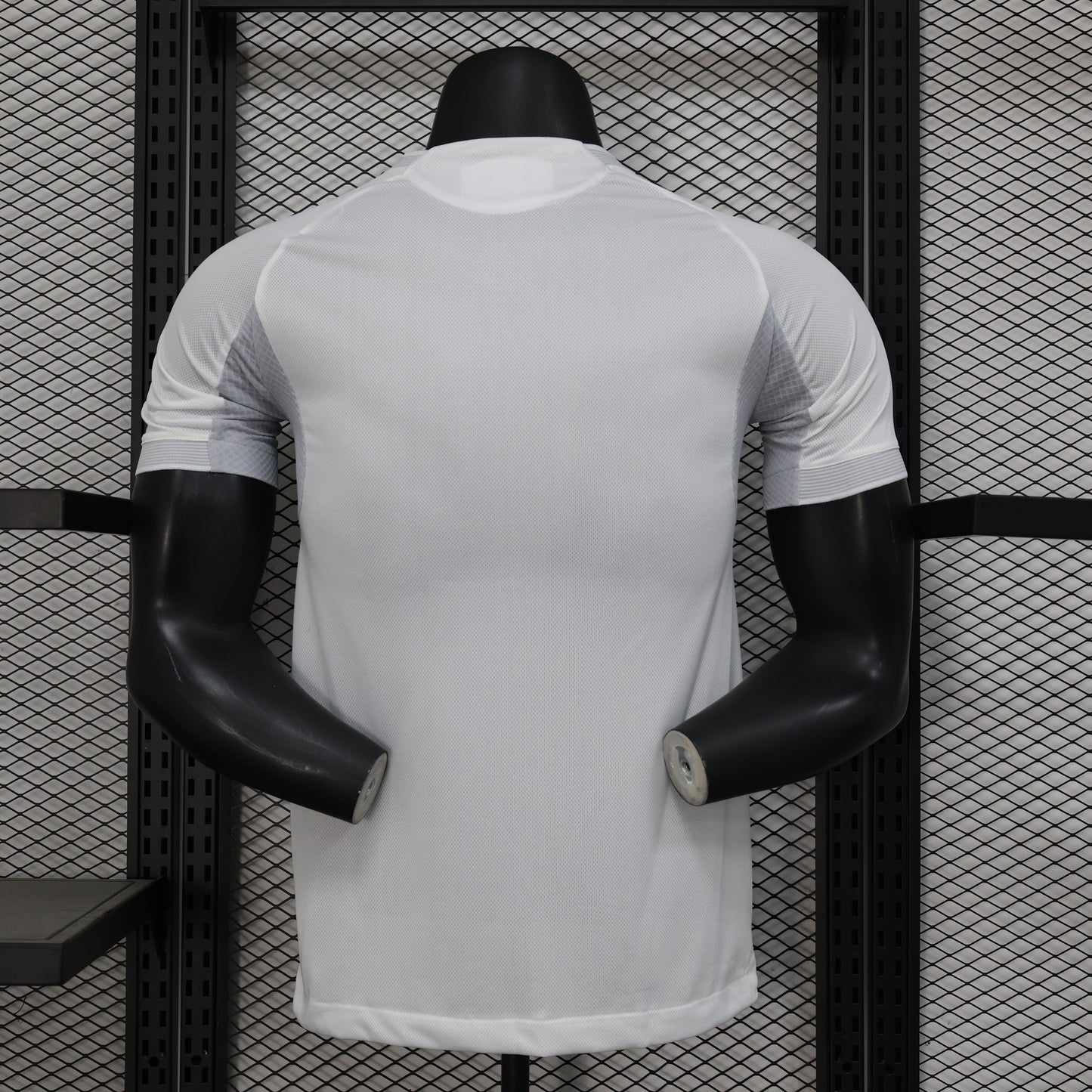 Real Madrid home 2025/26 player version
