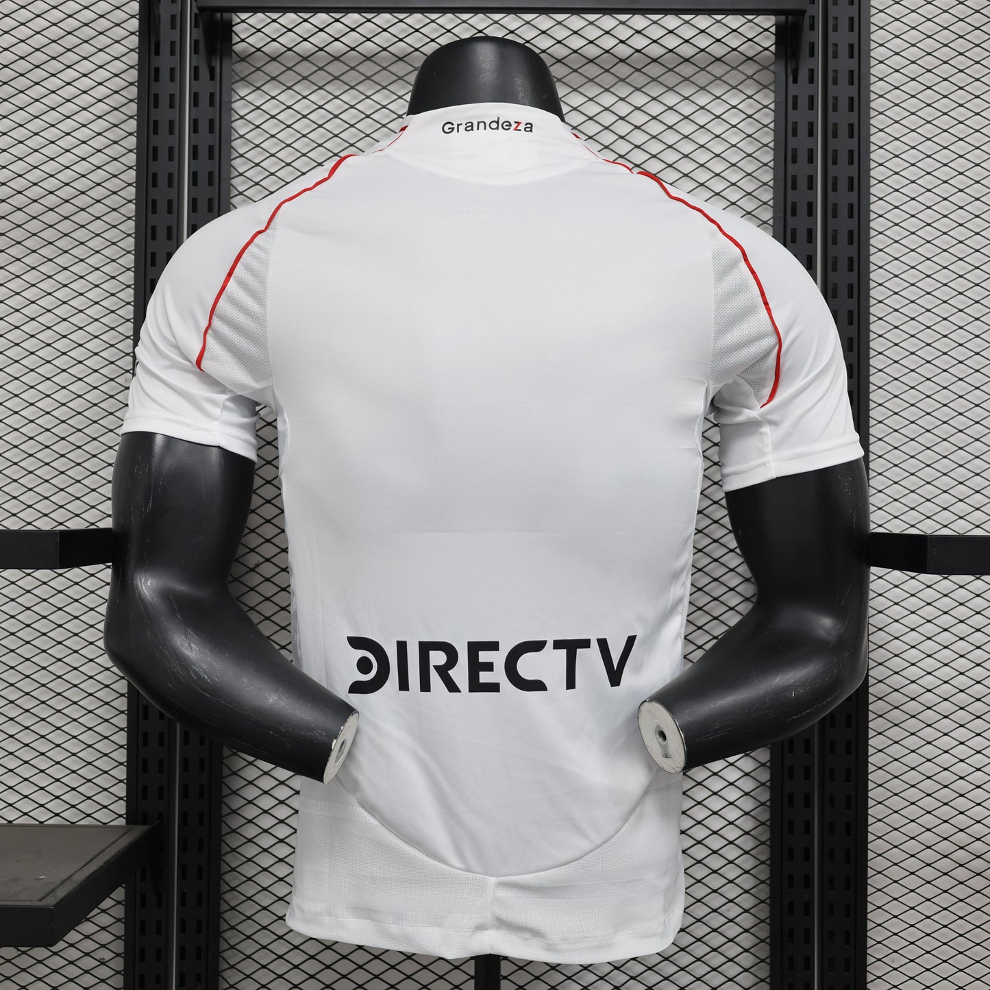 Versión del jugador local de River Plate 2024/25