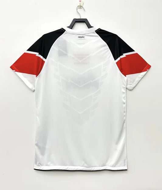 Manchester United away 2010/11