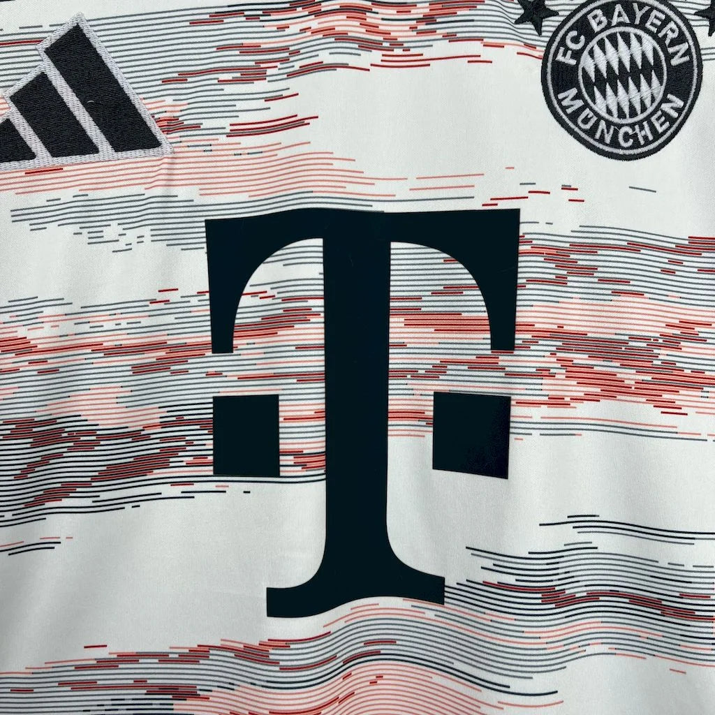 Bayern Munich away 2025/26