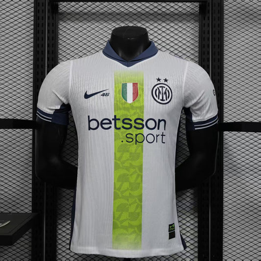 Versión del jugador de la edición 2024/25 del Inter V46