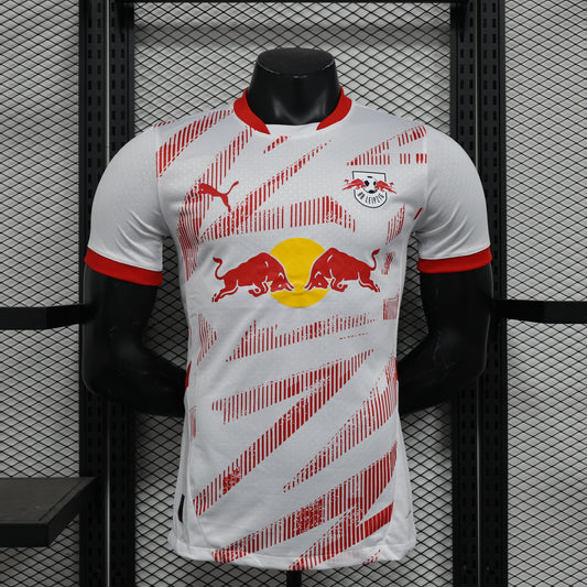 Versión del jugador local del RB Leipzig 2024/25