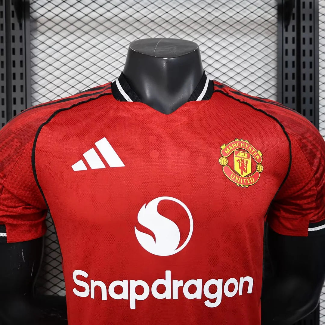 Versión del jugador del Manchester United local 2025/26
