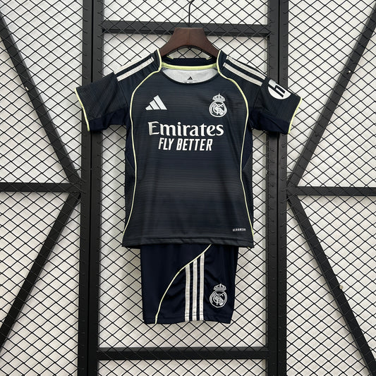 Real Madrid away 2025/26 children suits