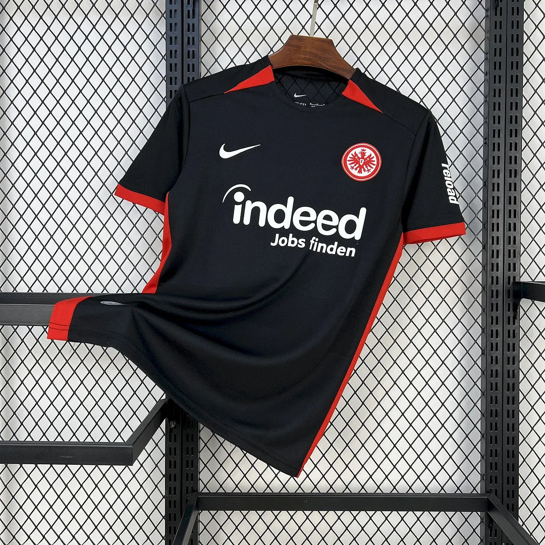 Eintracht Frankfurt visitante 2024/25