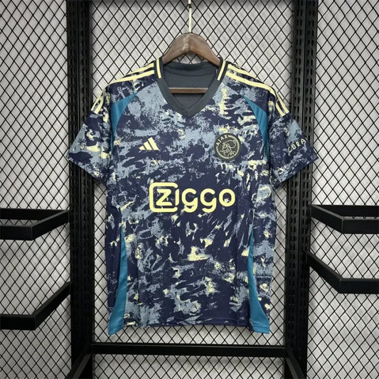 Ajax fuera de casa 2024/25