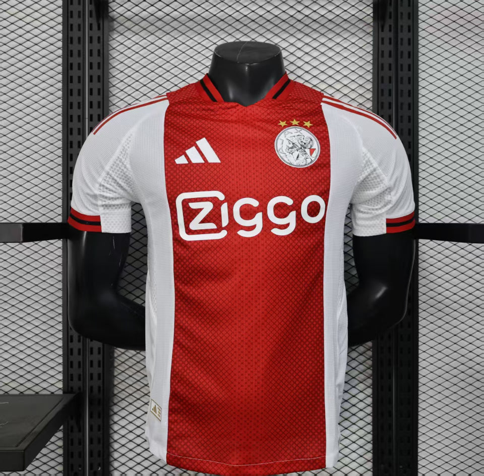 Ajax home 2025/26 player version