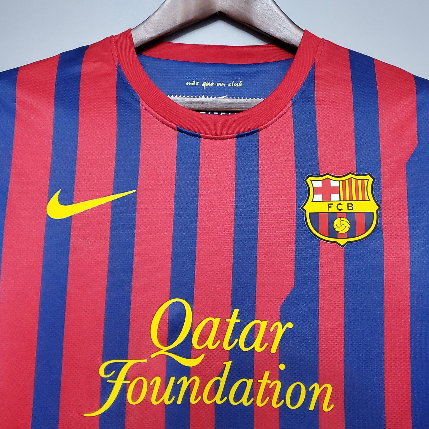 Barcelona home 2011/12