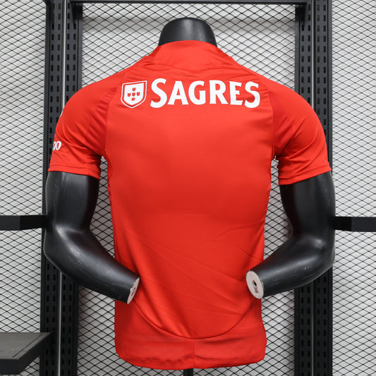 Versión del jugador del Benfica local 2024/25