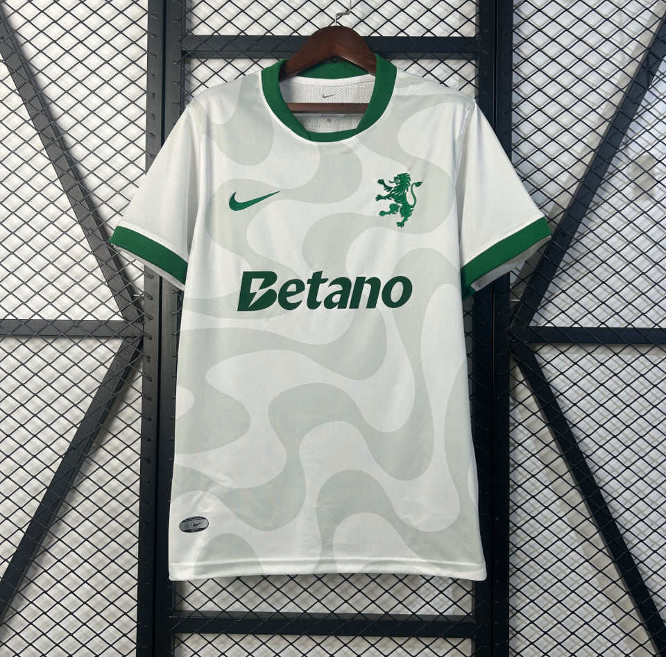 Sporting CP away 2025/26