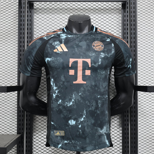 Versión de jugador visitante del Bayern München 2024/25