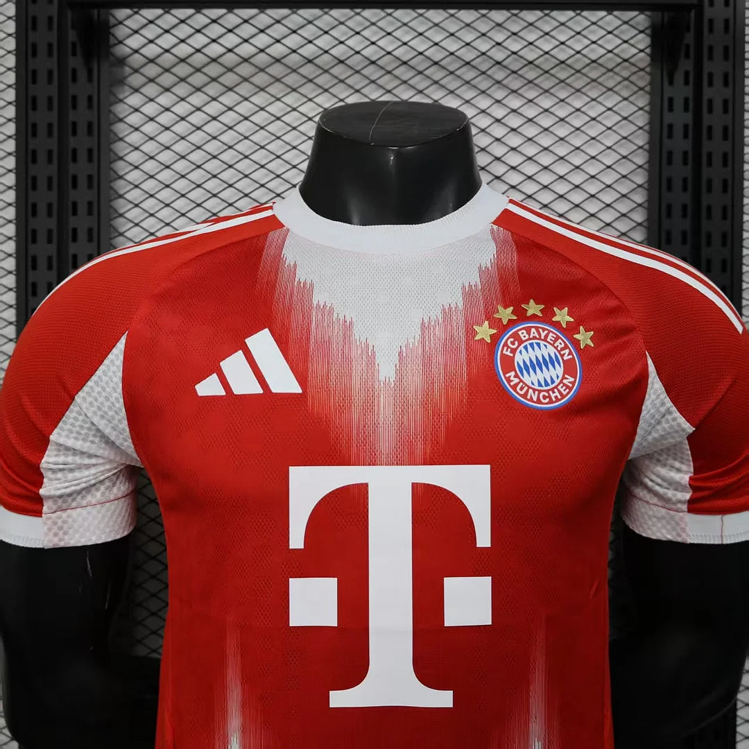 Bayern München home 2025/26 player version