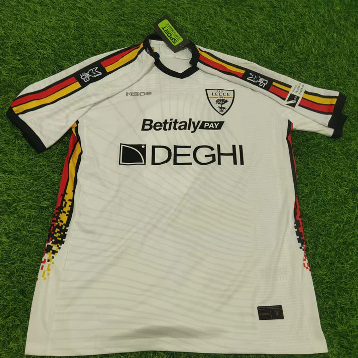 Lecce fuera de casa 2024/25