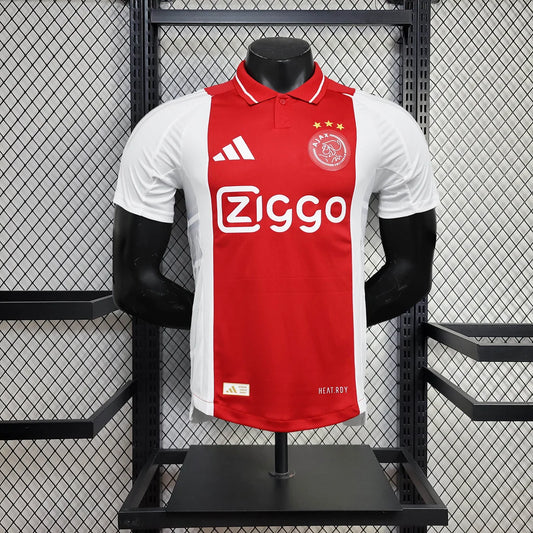 Versión del jugador local del Ajax 2024/25