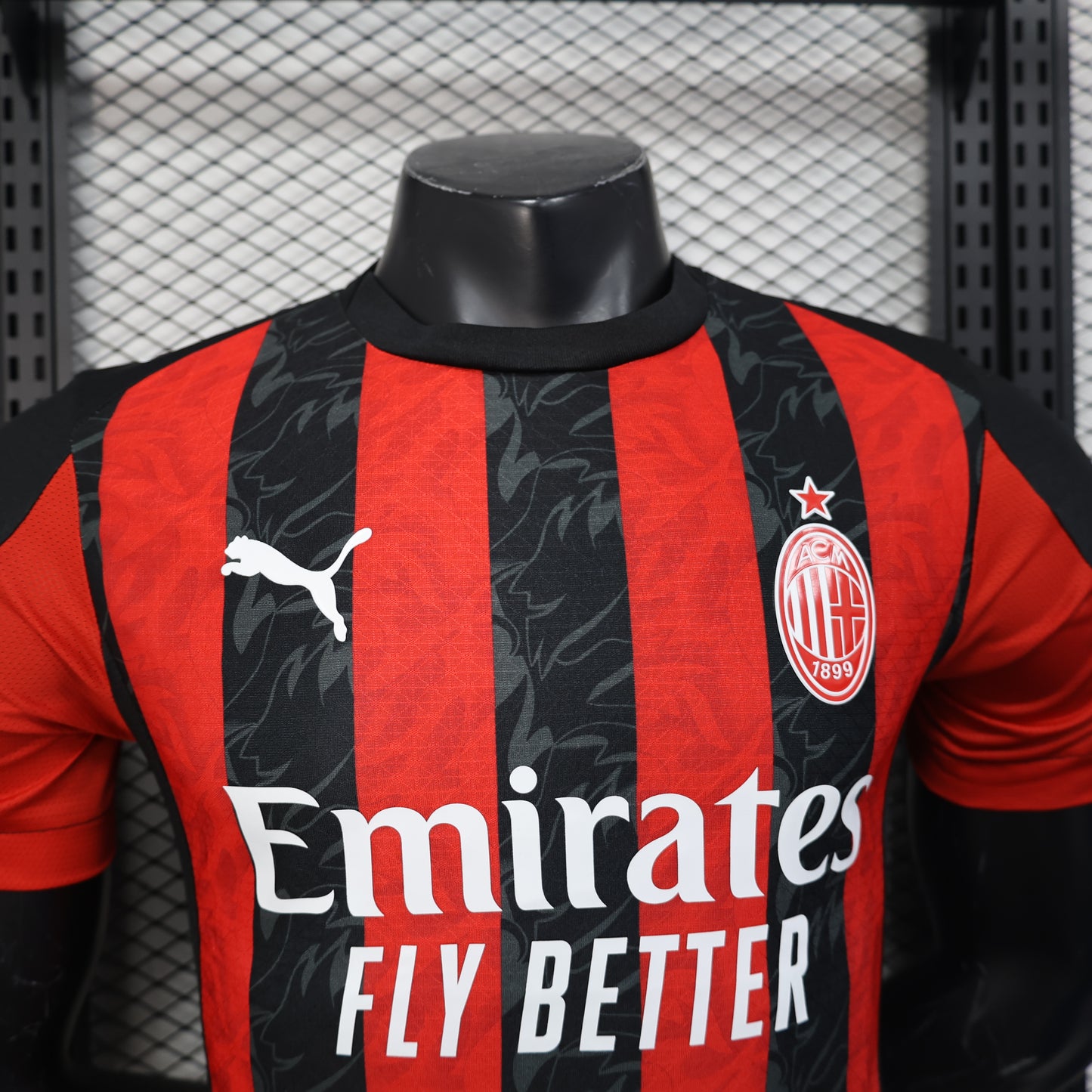 Versión del jugador del Milan local 2025/26
