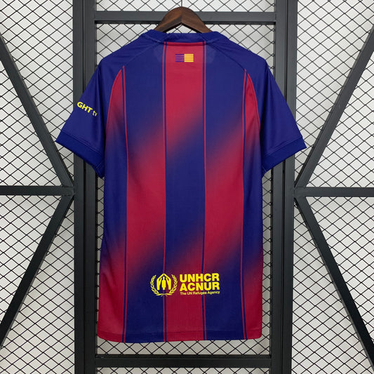 Barcelona home 2025/26