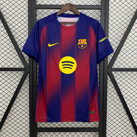 Barcelona home 2025/26