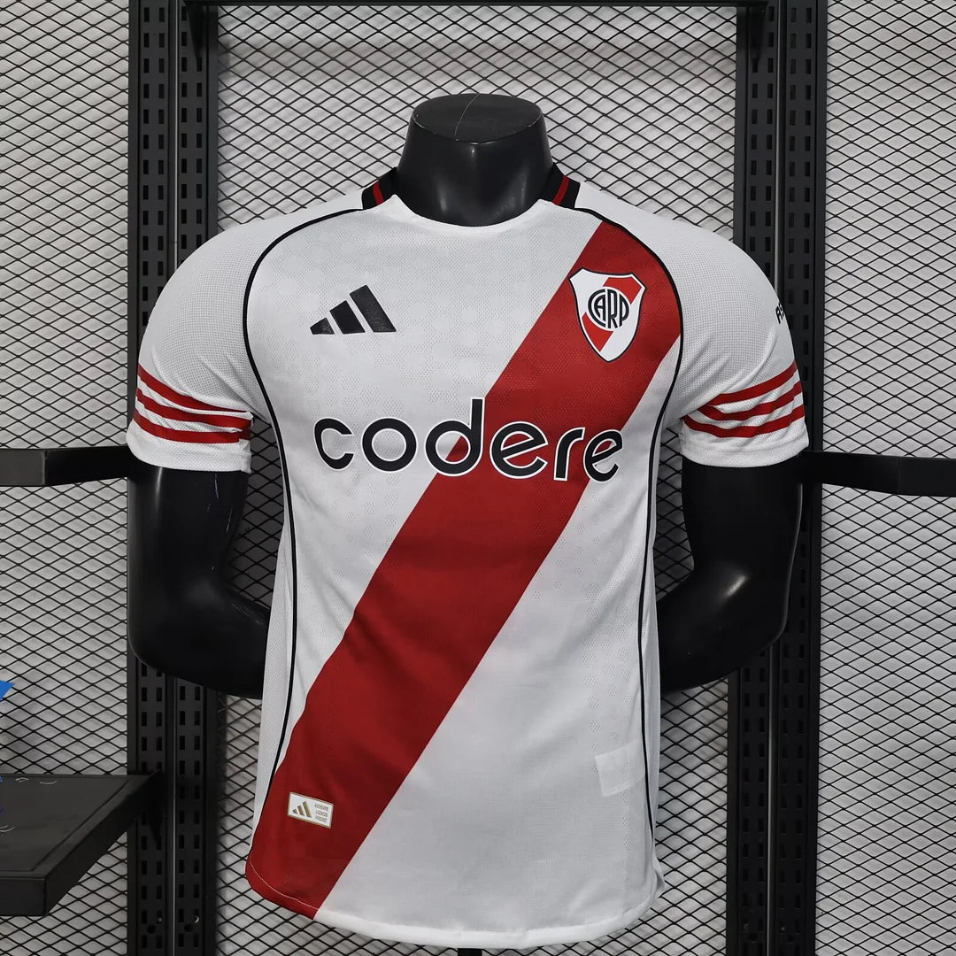 River Plate home 2025/26 player version
