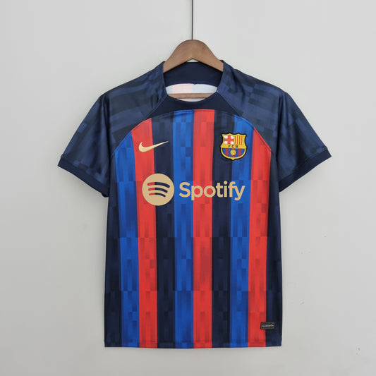 Barcelona home 2022/23