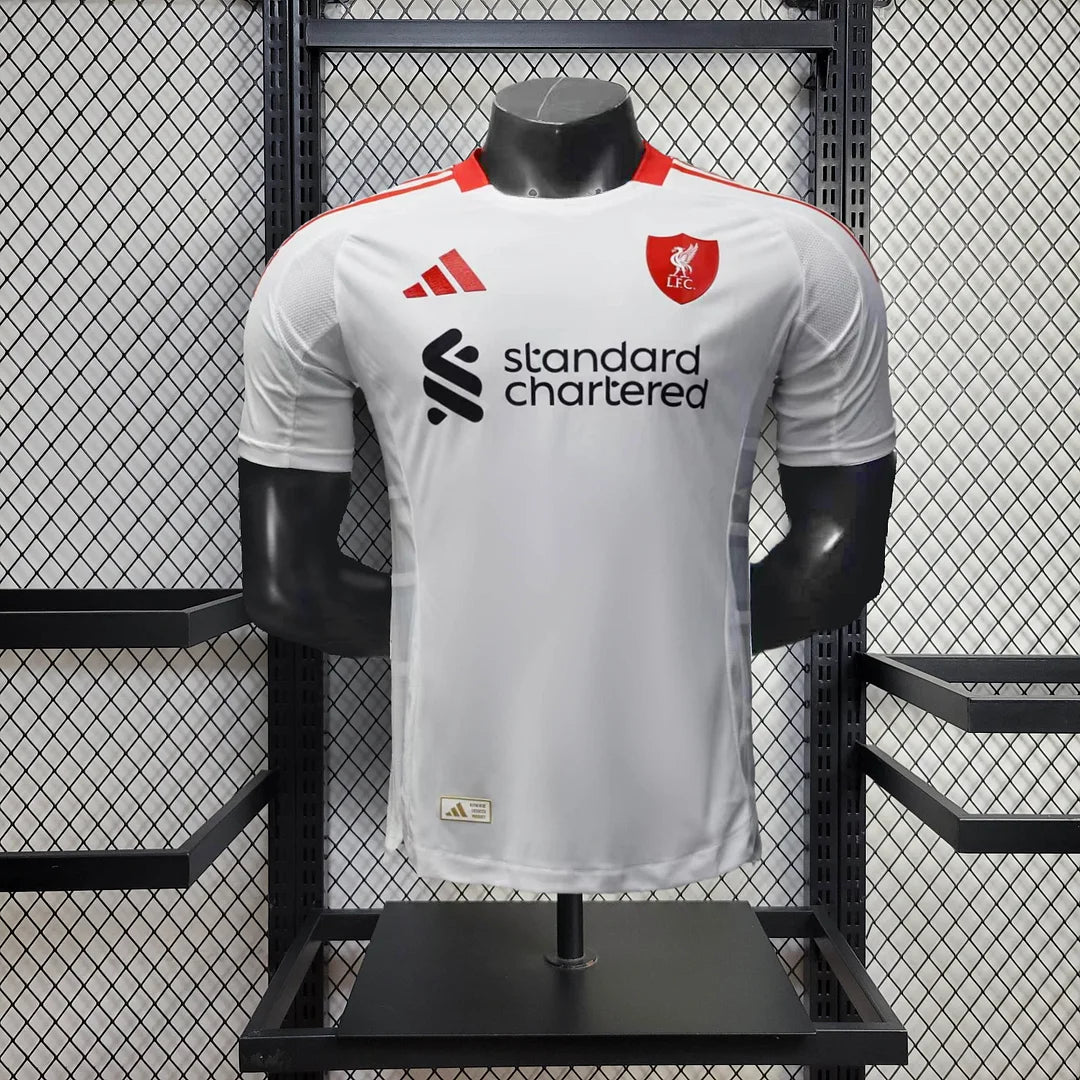 Versión del jugador del Liverpool visitante 2025/26