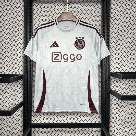 Ajax tercero 2024/25