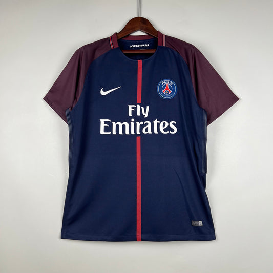 Paris Saint-Germain en casa 2017/18