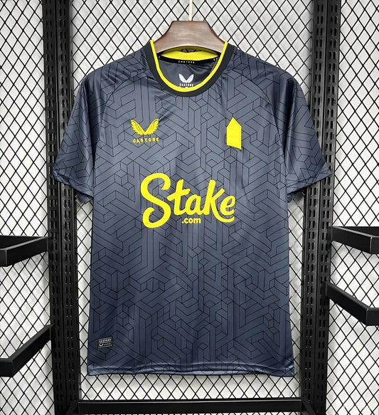 Everton away 2024/25