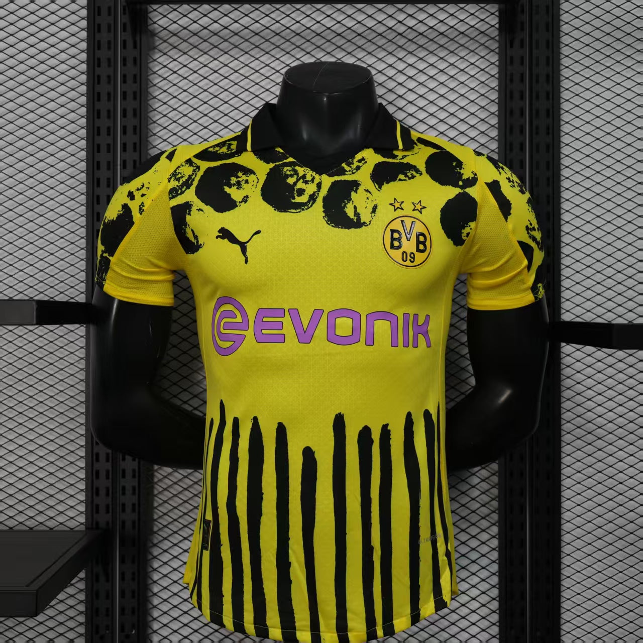 Borussia Dortmund home 2025/26 player version