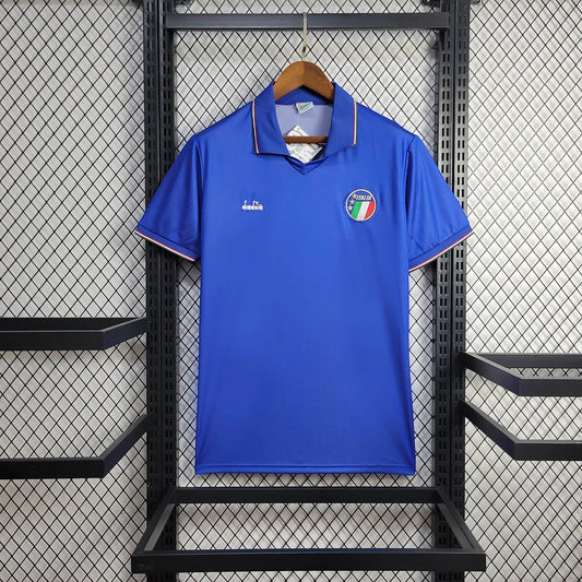 Italy home 1990