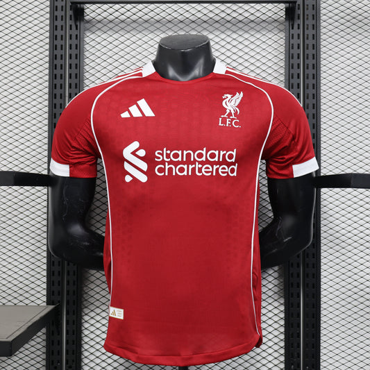 Versión del jugador del Liverpool local 2025/26