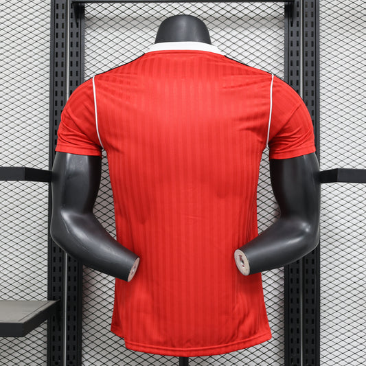Terrace icons Manchester United shirt