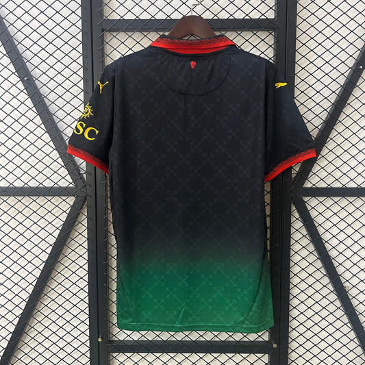 Milán Off White Black 2025