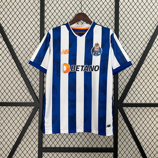 Porto home 2024/25