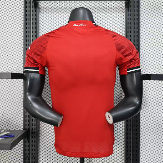 Manchester United home 2025/26 player version