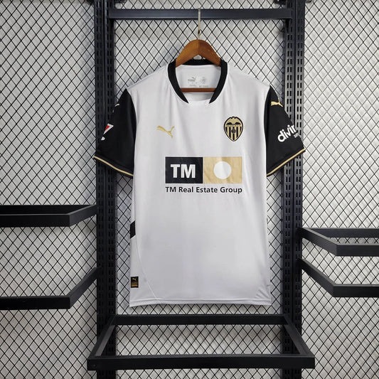 Valencia home 2024/25